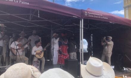 LOS VERSEADORES, PATRIMONIO CULTURAL DE LOS INDIANOS