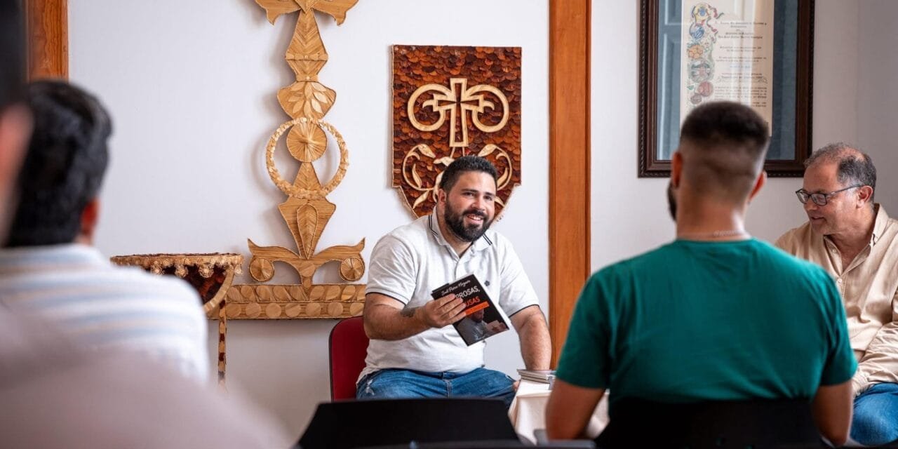 PRESENTACIÓN DE 100 PROSAS, 9 MUSAS, DEL AUTOR MACENSE JOEL PÉREZ NOGUERA, EN EL MUSEO CASA ROJA