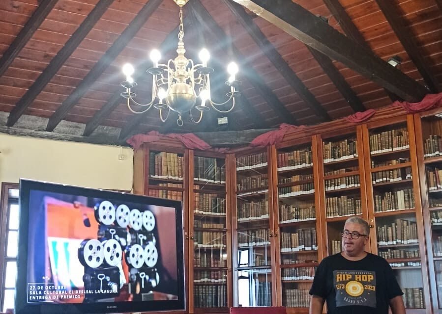 CINE INDEPENDIENTE Y VIDEOCLIC DETERMINACIÓN EN LA REAL SOCIEDAD COSMOLÓGICA DE SANTA CRUZ DE LA PALMA