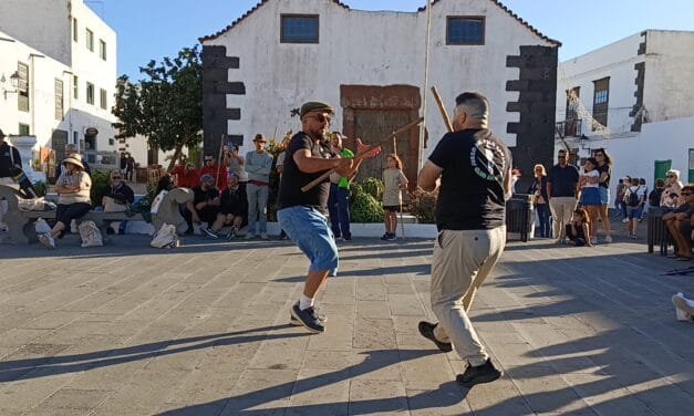 EL CLUB ARAGAVIA EN LA II JORNADA DE JUEGO DE PALO CANARIO EN TEGUISE, LANZAROTE, REPRESENTANDO EL PALO CORTO TRANSMITIDO POR CARLOS MOLINA